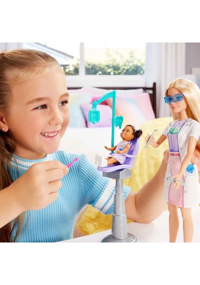 Barbie Bakım Temalı Kariyer Oyun Seti Diş Hekimi Bebeği - Muayene Koltuklu Doktor Seti