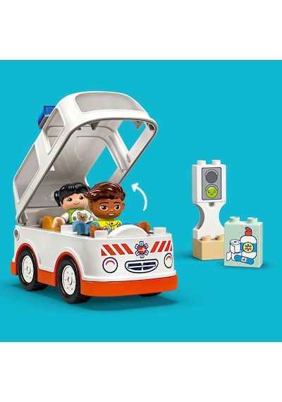 LEGO® DUPLO® Ambulans ve Sürücü 10447