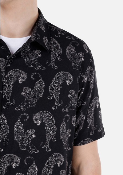 Colin's Colins Regular Fit Shirt Neck Baskılı Erkek Siyah Kısa Kol Gömlek Cl1067580 Q1.v1 Blk Siyah