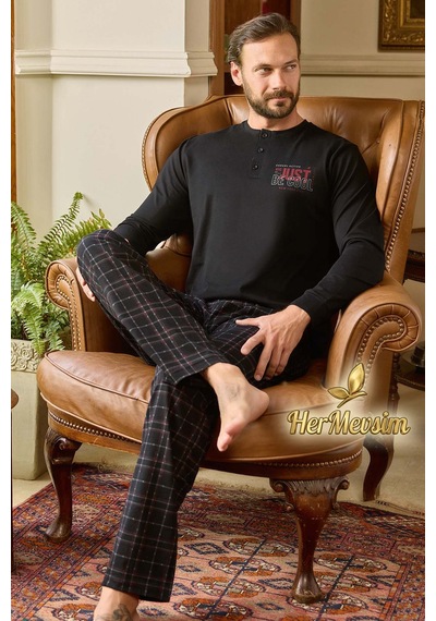 Hermevsim Aydoğan Erkek Pijama Takımı %100 Pamuk Süprem Patlı Yaka Uzun Kol Siyah Tuna 240798 Hermevsim Aydoğan Erkek Pijama Takımı %100 Pamuk Süprem Patlı Yaka Uzun Kol Siyah Tuna 240798