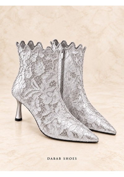 Dabab Shoes Mona Kadın Gümüş Dantel İşlemeli Sivri Burun Sıcak Astarlı Fermuarlı 7 Cm İnce Topuklu Bot Bootie Dabab Shoes Mona Kadın Gümüş Dantel İşlemeli Sivri Burun Sıcak Astarlı Fermuarlı 7 Cm İnce Topuklu Bot Bootie