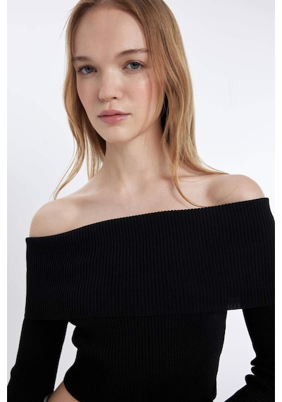 Defacto Coool Slim Fit Dar Kesim Açık Omuz Basic Düz Triko Kazak B6537AX24WNBK56 Siyah