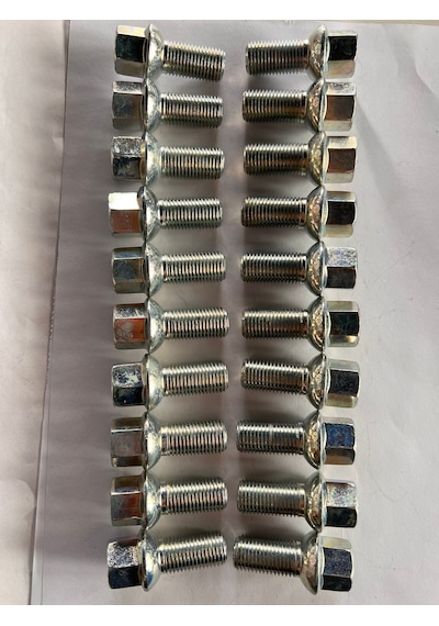Volkswagen Passat Jetta Caddy Cc Oem Bijon 20'li Set