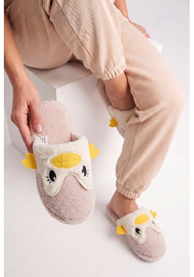 Kadın Penguen Figürlü Peluş Ev Terliği Açık Burun Arkası Açık Yumuşak Tabanlı Kışlık Çeyizlik Panduf Pembe Kadın Penguen Figürlü Peluş Ev Terliği Açık Burun Arkası Açık Yumuşak Tabanlı Kışlık Çeyizlik Panduf Pembe