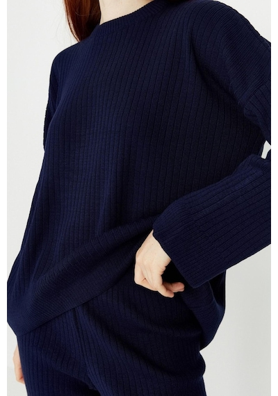 Ersefa Tarz Kadın Modern Moda Normal Bel Boru Paça Bisiklet Yaka Basic B Lacivert Ersefa Tarz Kadın Modern Moda Normal Bel Boru Paça Bisiklet Yaka Basic B Lacivert