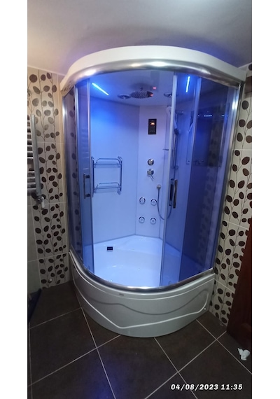 110x110 Yerli Üretim Kompakt Sistem Duşakabin