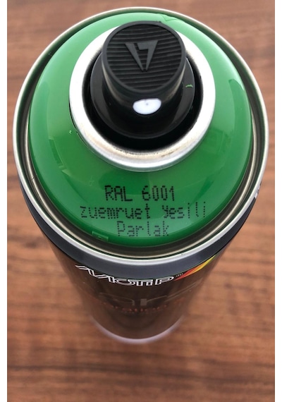 Motip Carat Ral6001 Zümrüt Yeşili Parlak Sprey Boya 400 ML