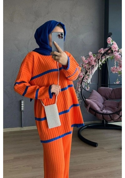 De Pose Iki Renkli Mevsimlik Ince Kumaş Triko Takım turuncu