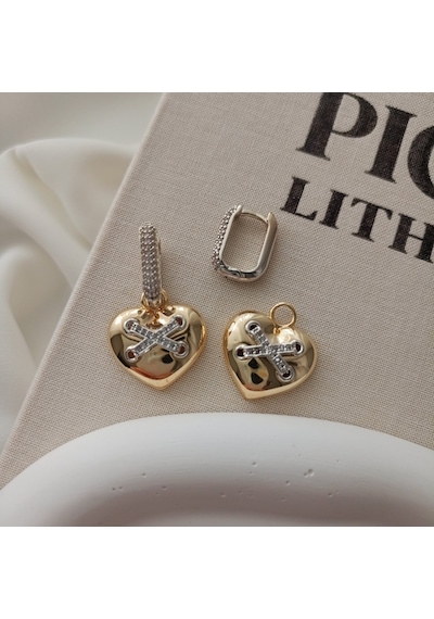 Lente Aksesuar Mix Renk Taşlı X Detaylı Kalp Küpe - Gold Gümüş Kaplama Işıltılı Kalp Küpe Çok Renkli