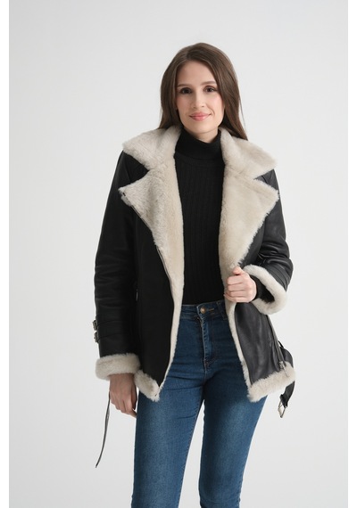 M M Marki Marki Siyah Hakiki Deri Kaban, Içi Beyaz , Kemerli Detaylar, Chic Elegance - 70 Cm Siyah-beyaz