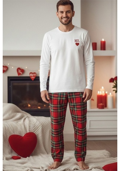 Siyah İnci Erkek Ekose Merry Christmas Baskılı Yılbaşı Temalı Örme Pijama Takım 7969 Ekru Kırmızı Ekose