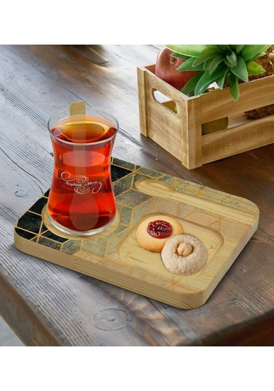 Kişiye Özel Doğal Ahşap Kaşıklı Sunum Tabağı Ve Heybeli Çay Bardağı Hediye Seti - Model 17