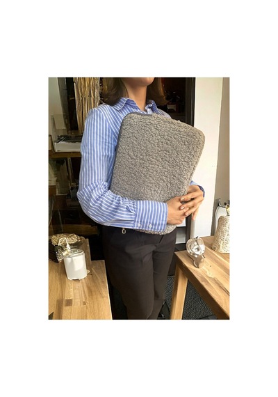 Plush Studıo Teddychic 13.3 İnç Plushguard Laptop Kılıfı Ve Çanta 36x26cm Clutch, Teddy Çanta Gri Gri