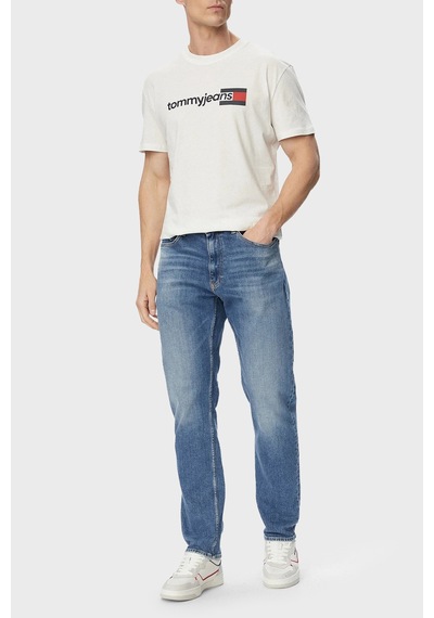 Tommy Jeans Logolu Pamuklu Regular Fit Bisiklet Yaka T Shirt Erkek T Shirt Dm0dm23406 Ybl Beyaz Tommy Jeans Logolu Pamuklu Regular Fit Bisiklet Yaka T Shirt Erkek T Shirt Dm0dm23406 Ybl Beyaz