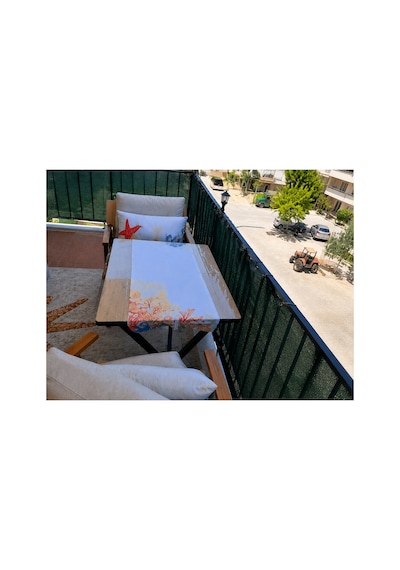 Balkon Demiri Tülü %95 Gölgeleme Ve Mahremiyet Filesi - Şerit Kolonlu Kuşgözü Kapsüllü Bahçe Çiti Tülü Koyu Yeşil Balkon Demiri Tülü %95 Gölgeleme Ve Mahremiyet Filesi - Şerit Kolonlu Kuşgözü Kapsüllü Bahçe Çiti Tülü Koyu Yeşil