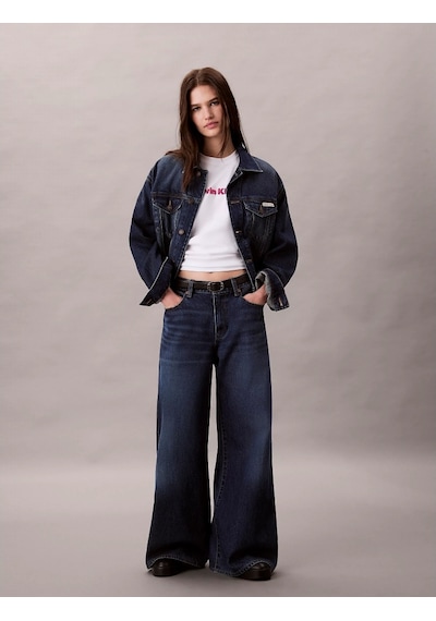 Calvin Klein Jeans Kısa Kollu 2 Renkli 3d Nakışlı Logolu Kadın T-shirt Lv047d205g-yaa Beyaz Calvin Klein Jeans Kısa Kollu 2 Renkli 3d Nakışlı Logolu Kadın T-shirt Lv047d205g-yaa Beyaz