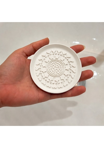 3d Baskı Makyaj Fırçası Temizleme Pedi - Desenli Aparat-beyaz