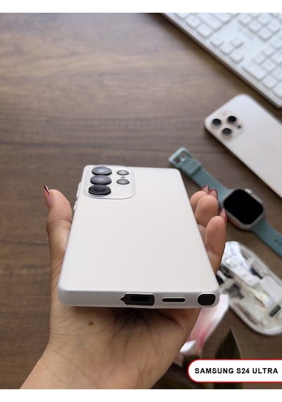 Samsung Galaxy S24 Ultra Uyumlu Süper İnce Mat Ultra Thin Silikon Kılıf Beyaz