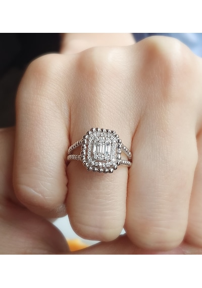 Nadias Jewellery Baget Motifli Baget Pırlanta Yüzük