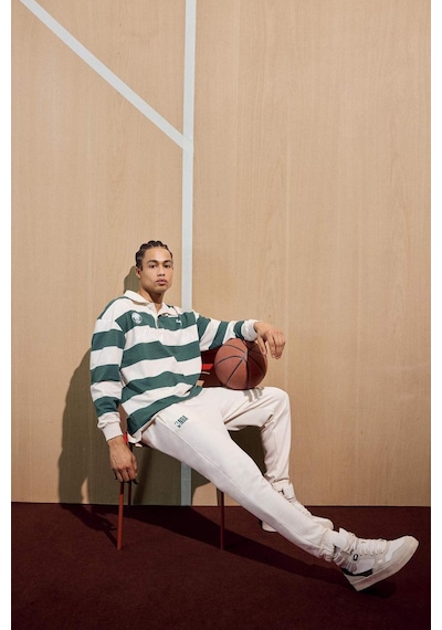 Defacto Nba Milwaukee Bucks Boxy Fit Polo Yaka Sweatshirt F5127ax25aubg662 Bej-bg662 Defacto Nba Milwaukee Bucks Boxy Fit Polo Yaka Sweatshirt F5127ax25aubg662 Bej-bg662