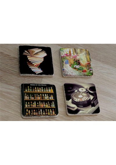 Kitaplar Sokak Bira Şişeleri Ve Fotoğraf Makinesi Doğal Taş Bardak Altlığı 4'lü Set - Natural Stone Coasters - Taş Çok Renkli