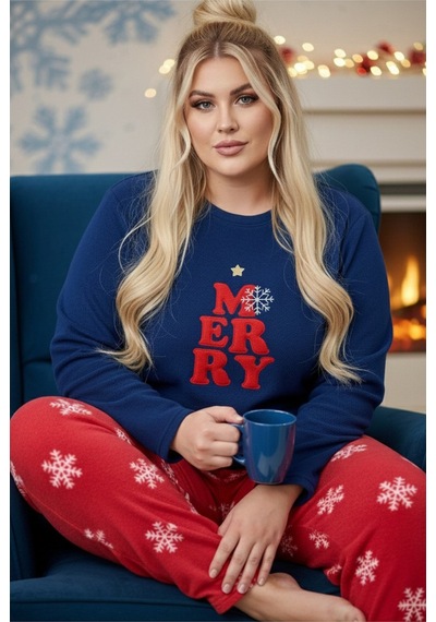 Siyah İnci Nakışlı Büyük Beden Polar Kışlık Örme Pijama Takım 25222580 Lacivert