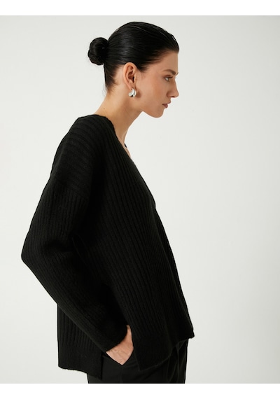 Koton Basic V Yaka Oversize Triko Kazak Yumuşak Dokulu Uzun Kollu Siyah 5wak90252ht Siyah