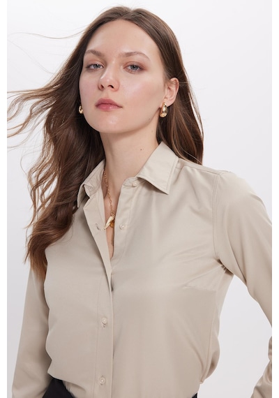 Tudors Kadın Slim Fit Dar Kesim Vücuda Oturan Uzun Kollu Açık Bej Basic Gömlek-38821 Açık Bej