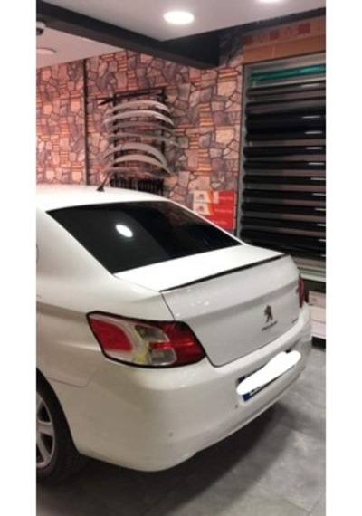 301 Piano Black Spoiler