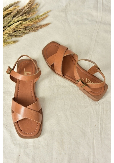 Fox Shoes Taba Hakiki Deri Çapraz Bantlı Günlük Kadın Sandalet M291041503 Taba