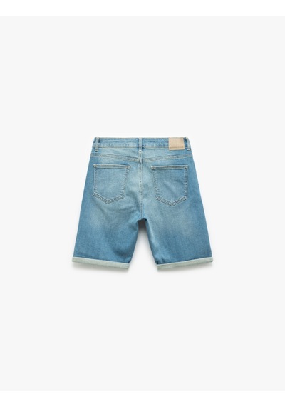 Koton Katlamalı Paça Bermuda Slim Fit Denim Şort Orta İndigo 5sam40003ıd İndigo