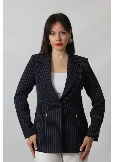 Moda Berray 1906 Lacivert Çizgili Fermuarlı Cep Aksesuarlı Kadın Büyük Beden Blazer Ceket Lacivert Moda Berray 1906 Lacivert Çizgili Fermuarlı Cep Aksesuarlı Kadın Büyük Beden Blazer Ceket Lacivert