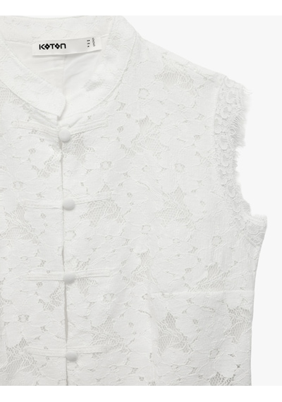 Koton Koton X Melis Ağazat - Kolsuz Floral Dokulu Dik Qipao Yaka Güpür Dantel Bluz Kırık Beyaz 6sak70037ek Ekru Koton Koton X Melis Ağazat - Kolsuz Floral Dokulu Dik Qipao Yaka Güpür Dantel Bluz Kırık Beyaz 6sak70037ek Ekru