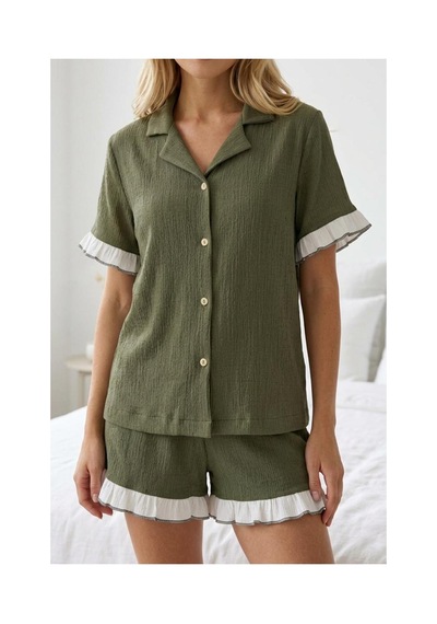 Fit Women Fırfır Detaylı Bürümcük Kumaşlı Düğmeli Kısa Şortlu Pijama Takımı 6021 Yeşil