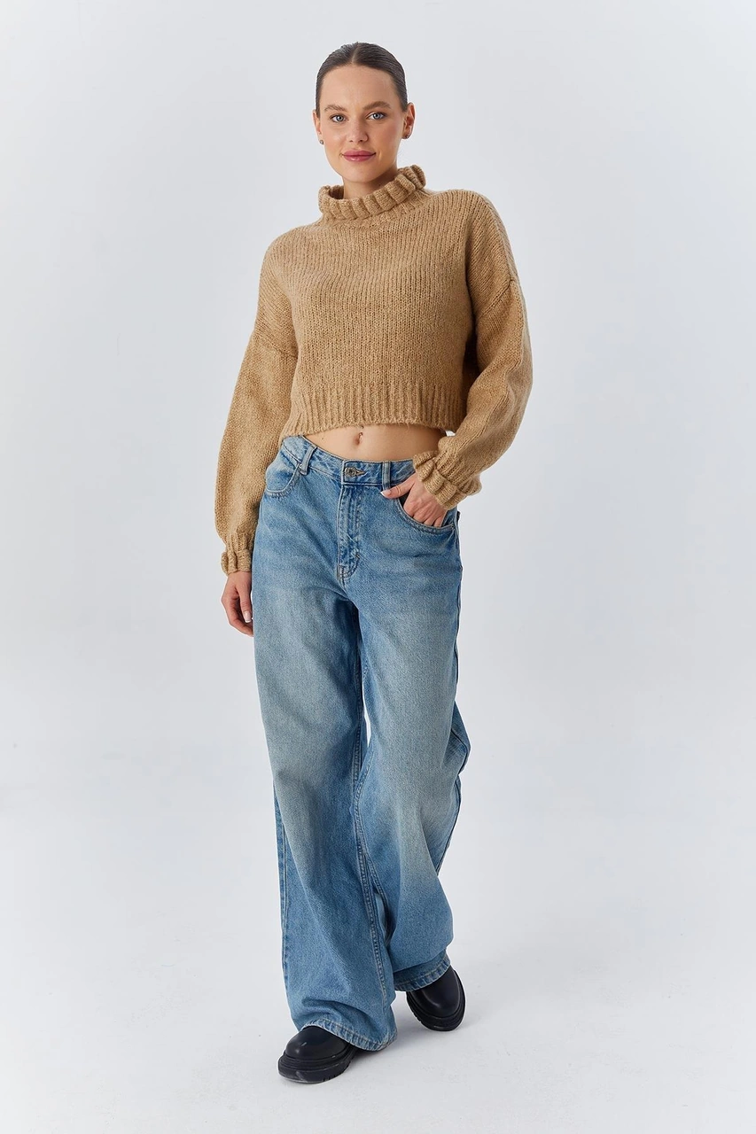 Mixray 6883 Kadın Fırfır Detay Crop Triko Kazak Camel
