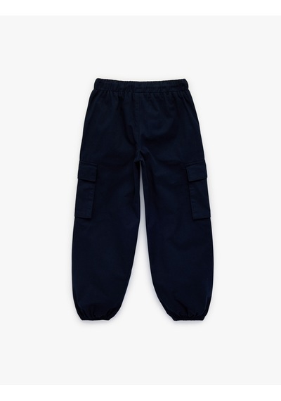 Koton Gabardin Kumaş Beli Lastikli Bağlamalı Cep Detaylı Kargo Pantolon Lacivert 6skb40112tw Lacivert Koton Gabardin Kumaş Beli Lastikli Bağlamalı Cep Detaylı Kargo Pantolon Lacivert 6skb40112tw Lacivert