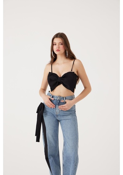Holly Lolly Kurdele Görünümlü Crop Jazmin Bluz Siyah