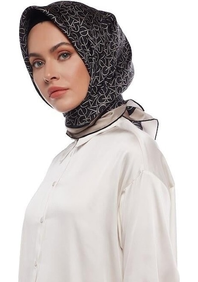 İpekevi Twill İpek Eşarp - Typo Monogram - Siyah Taş - Fondöten