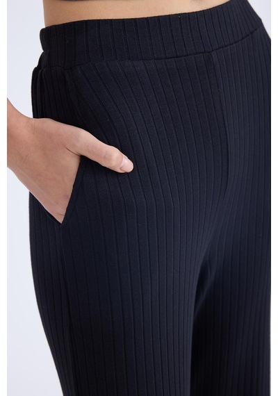 Vitrin Geniş Paça Fitilli Eşofman Pantolon Siyah