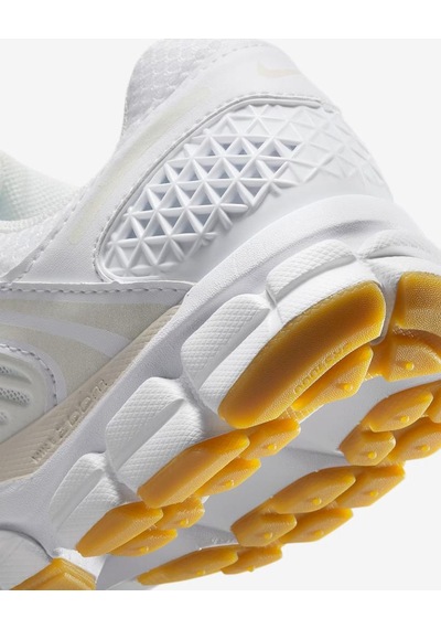 Nike Zoom Vomero 5 Beyaz Kadın Sneaker