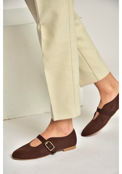 Fox Shoes Y820650204 Kahverengi Kumaş Toka Detaylı Şık Babet Kahverengi