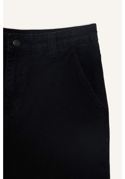 DeFacto %100 Pamuk Skater Fit Geniş Kalıp Yüksek Bel Geniş Paça Siyah Jean Pantolon F3926AX25SMNM40 DeFacto %100 Pamuk Skater Fit Geniş Kalıp Yüksek Bel Geniş Paça Siyah Jean Pantolon F3926AX25SMNM40