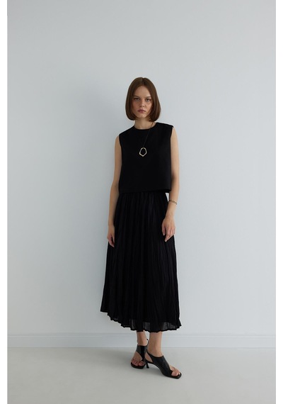 Suud Collection Siyah Lavin Sıfır Kol Keten Bluz