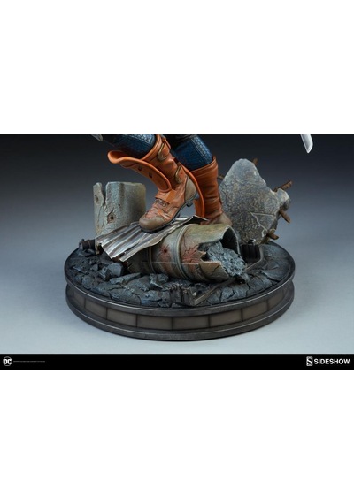 Sideshow Collectibles Deathstroke Premium Format Figure