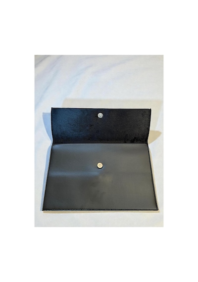 Plush Studıo Istanbul Siyah Peluş Astarlı Evrak Ve Laptop Çantası 36x26 Cm Siyah Siyah