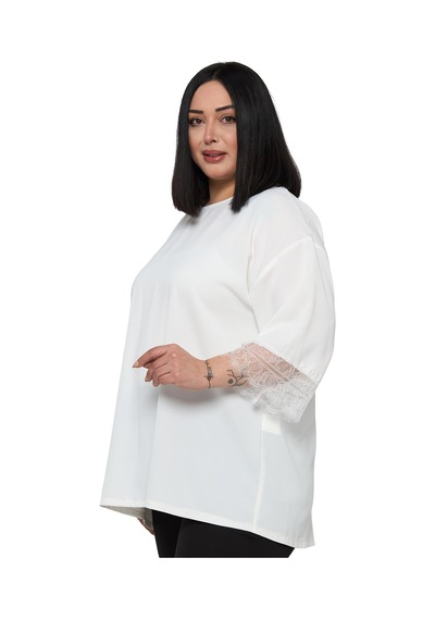 Disentis Modest Büyük Beden Dantel Detaylı Yarım Kol Beyaz Bluz Beyaz