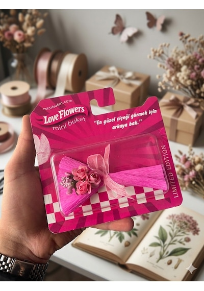 Love Flowers Özel Tasarım Mini Gül Buketi - Sevgiliye Özel Hediye -