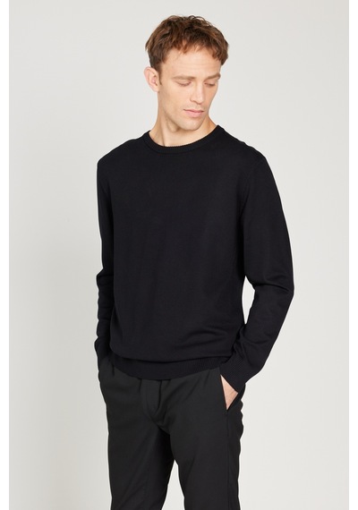 AC&Co / Altınyıldız Classics Erkek Sıyah Standart Fit Normal Kesim Bisiklet Yaka Triko Kazak Siyah AC&Co / Altınyıldız Classics Erkek Sıyah Standart Fit Normal Kesim Bisiklet Yaka Triko Kazak Siyah