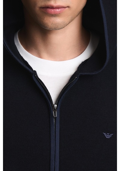 Emporio Armani Saf Yün Ve Fermuarlı Kapüşonlu Hırka Erkek Hırka Em006223 Af27807 Ub118 Lacivert Emporio Armani Saf Yün Ve Fermuarlı Kapüşonlu Hırka Erkek Hırka Em006223 Af27807 Ub118 Lacivert