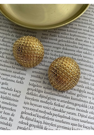 Vintage Tırtıklı İri Halka Çelik Kararmaz Altın Kaplama Küpe Çift Altın
